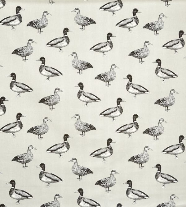 duck-prestigious-textiles-canvas-fabric-5040-142-image01